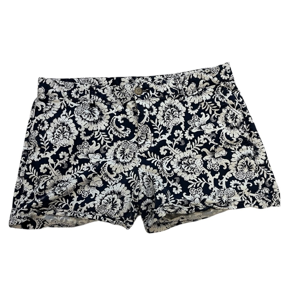 Khakis by Gap floral navy‎ blue and white shorts